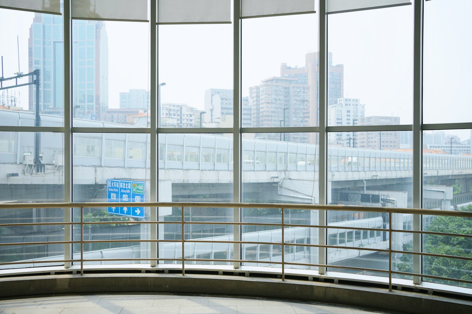 curtain wall windows