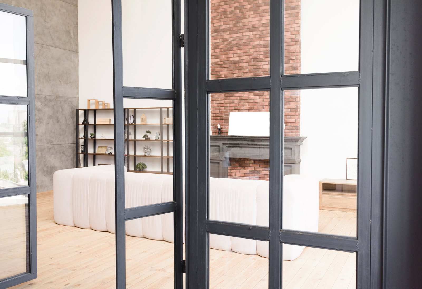 Aluminium Sliding Doors in Dubai The Real Advantages