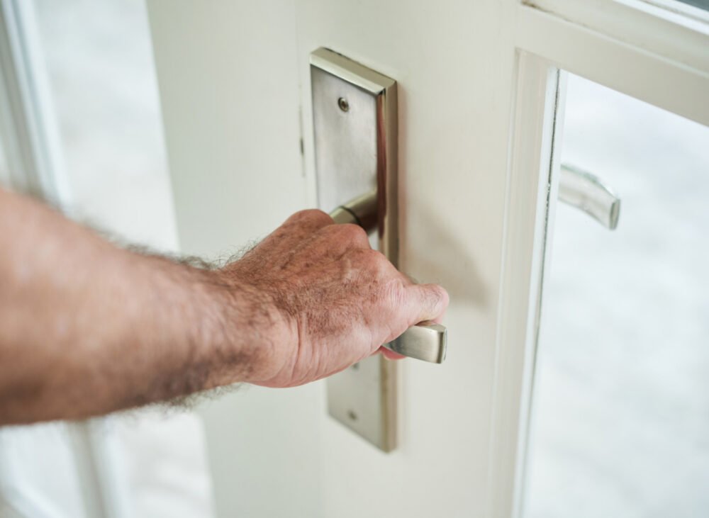 Glass Door Lock Systems Dubai Options & Security Guide