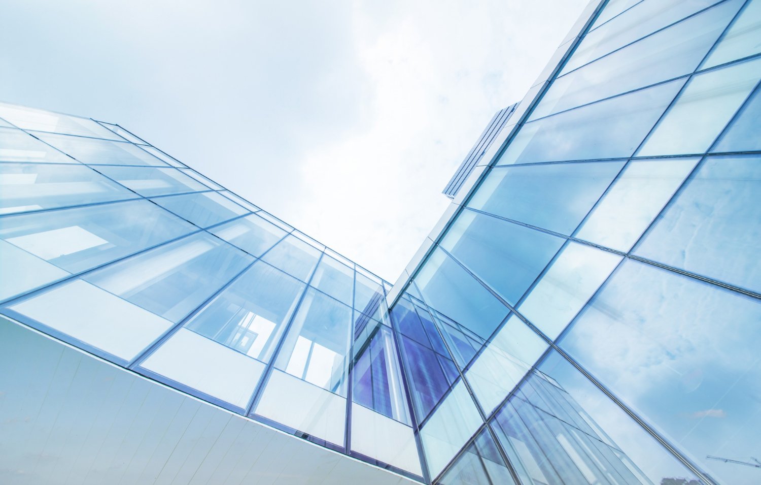 Laminated vs Toughened Glass Which is Safer for Your Project