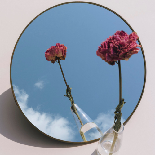 Mirroring Glass Works