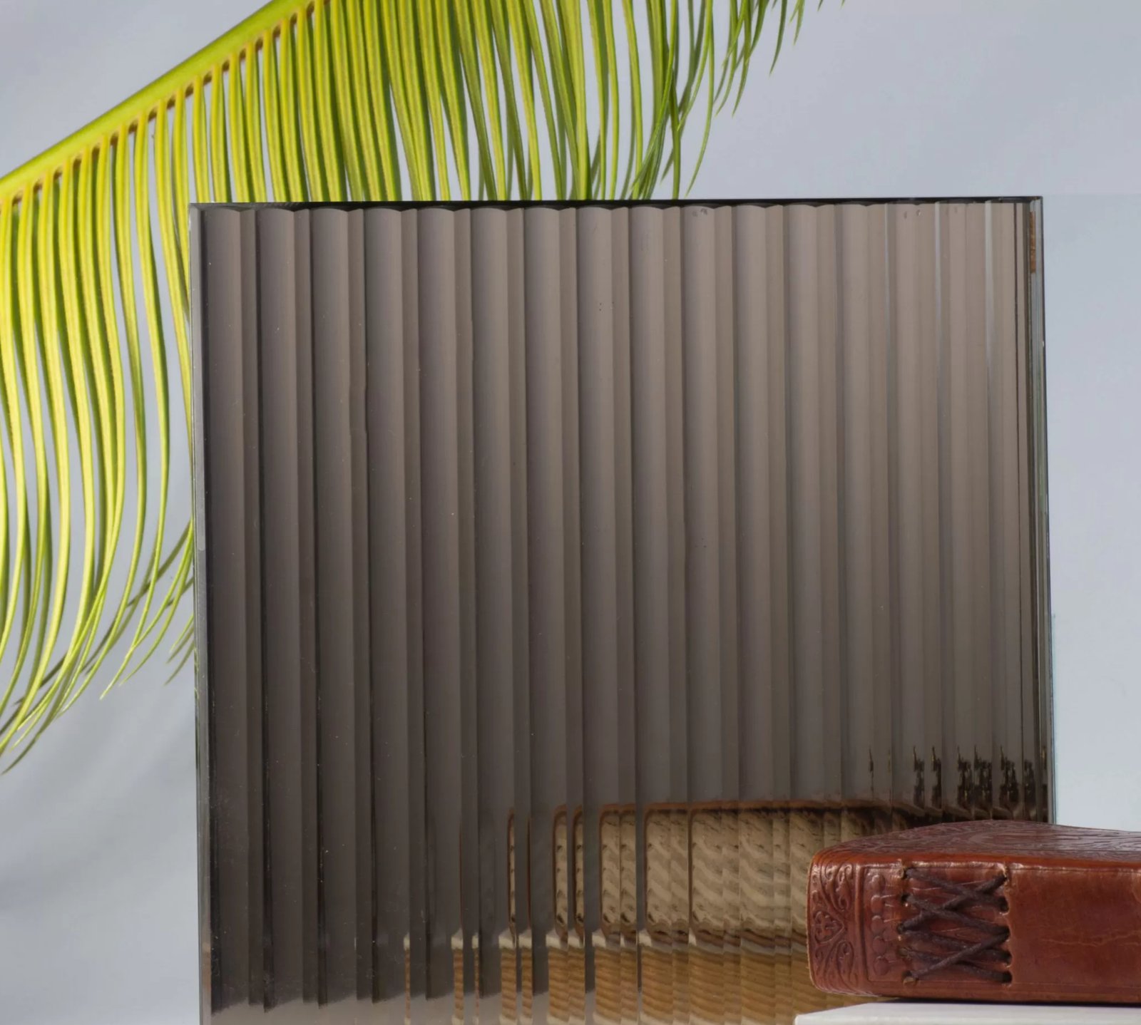 Patterned Glass Dubai | Decorative & Textured Glass UAE
