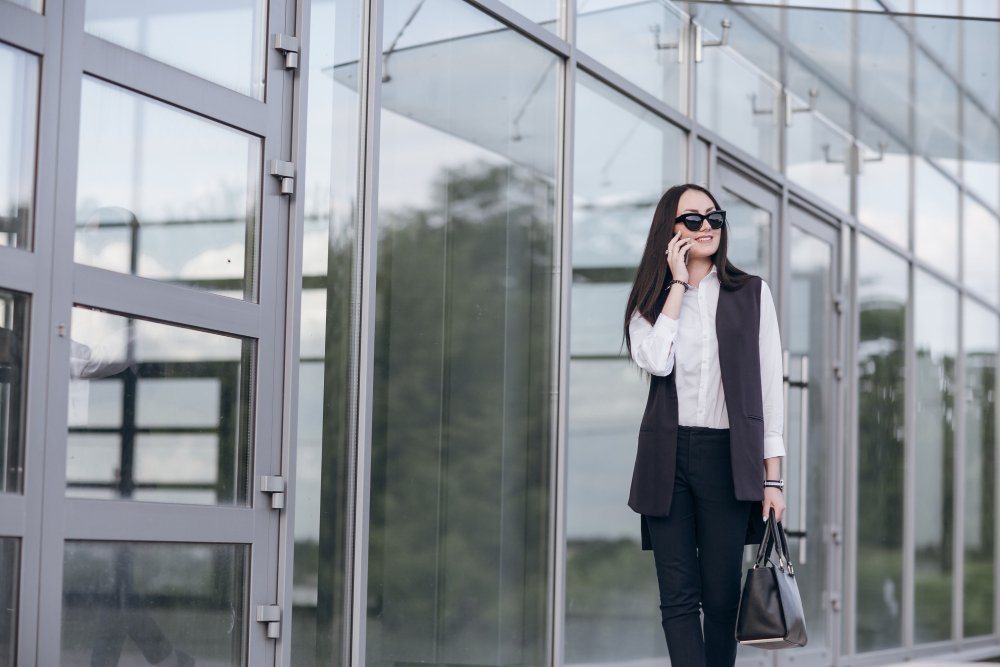 Ultimate Guide to Tempered Glass Partitions Enhancing Your Space