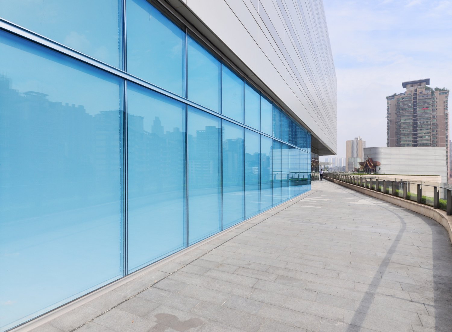 Understanding Safety Glass Standards and Regulations