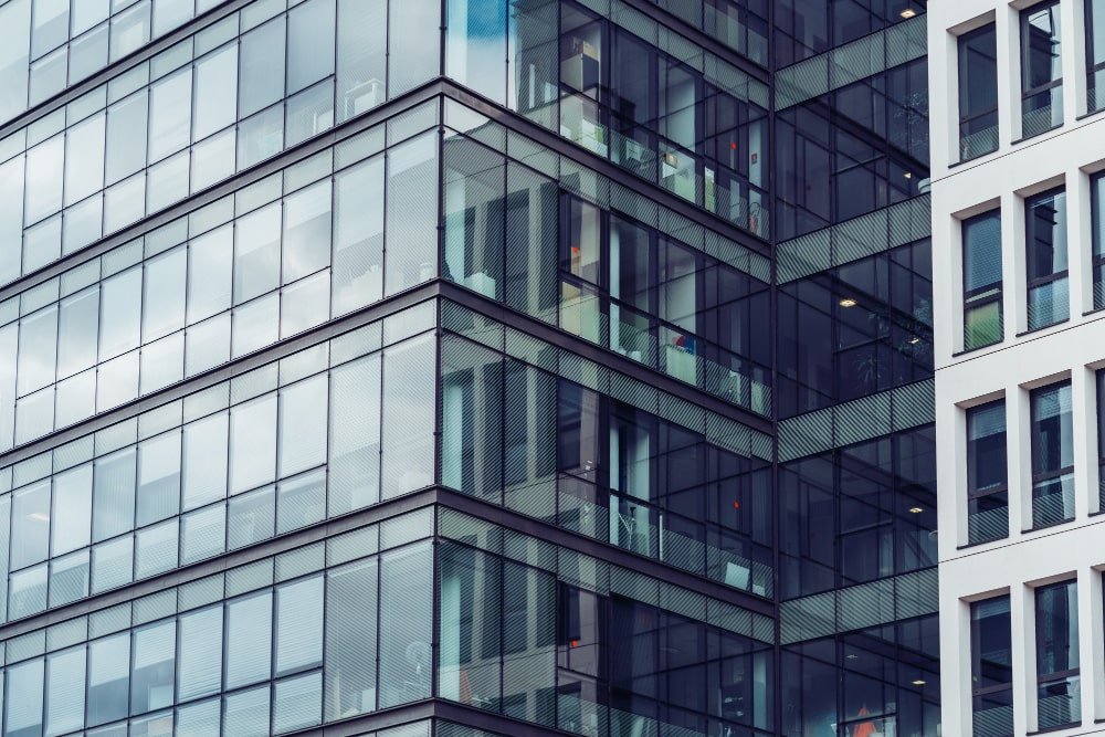 glass suppliers in dubai